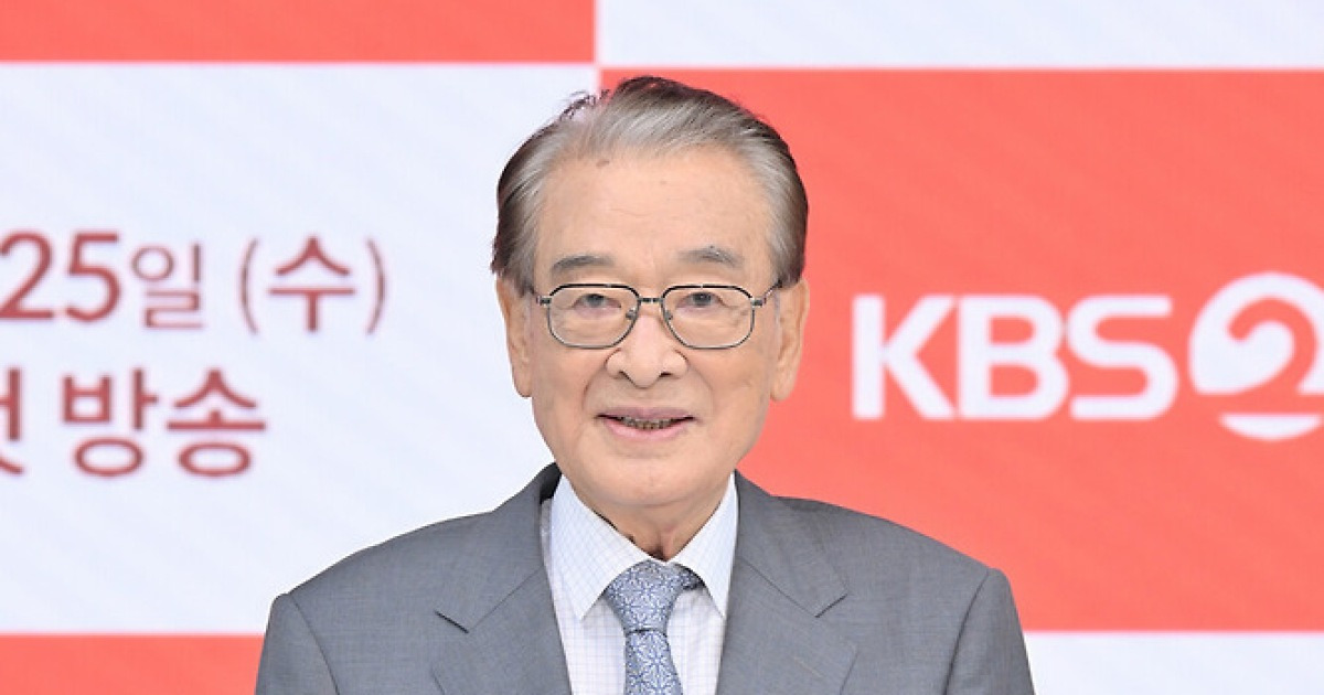 '90세' 이순재, 활동중단 후 또 건강악화설…정동환 "건강 좋지 않아, 회복 간절히 기원"