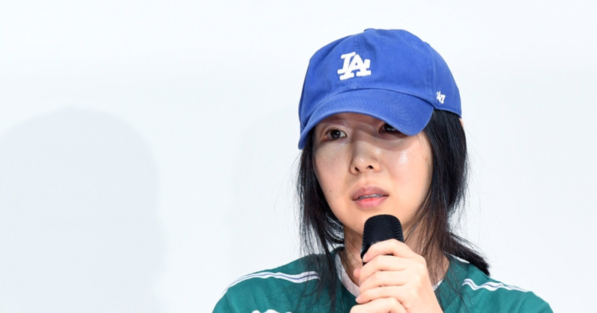 민희진, 새 기획사 ‘오케이(ooak)’ 뜻 공개… 독창적 미감 과시