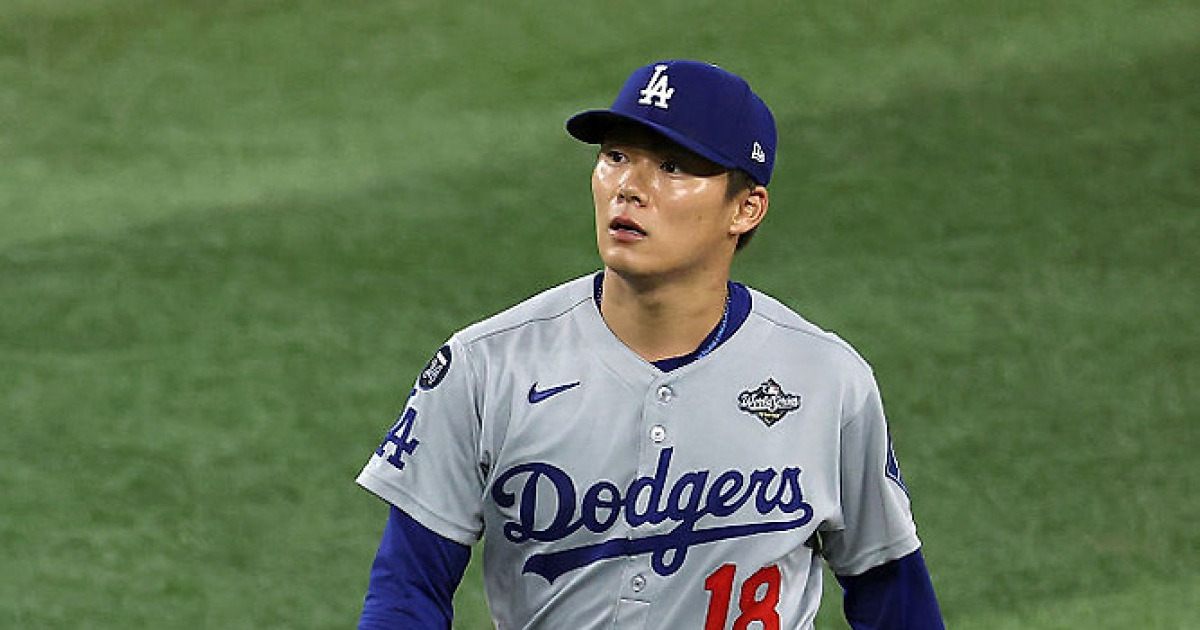 "야구 오래했지만 처음 본다" 1531경기 베테랑도 경악…2001년 커트 실링처럼 해냈다, 야마모토 2연속 완투승