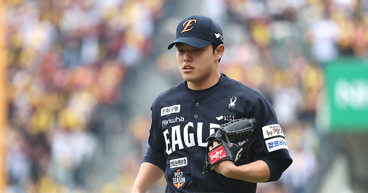 한화 비상이다, 가을 영웅이 지쳐간다… 157.0㎞→153.2㎞→151.4㎞, KS에는 새 영웅 필요한가