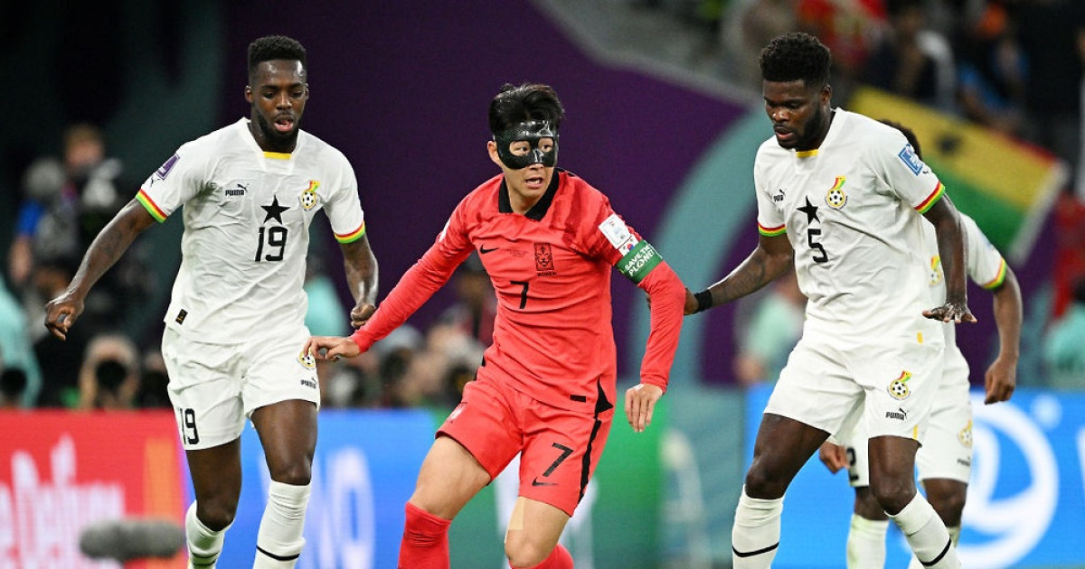 홍명보호 내달 평가전 상대 가나 파격 결단, 축구협회장 ‘오피셜’ 공식입장…은케티아·허드슨오도이 향해 “헌신 보여주지 않은 선수들 귀화시킬 생각 없어”