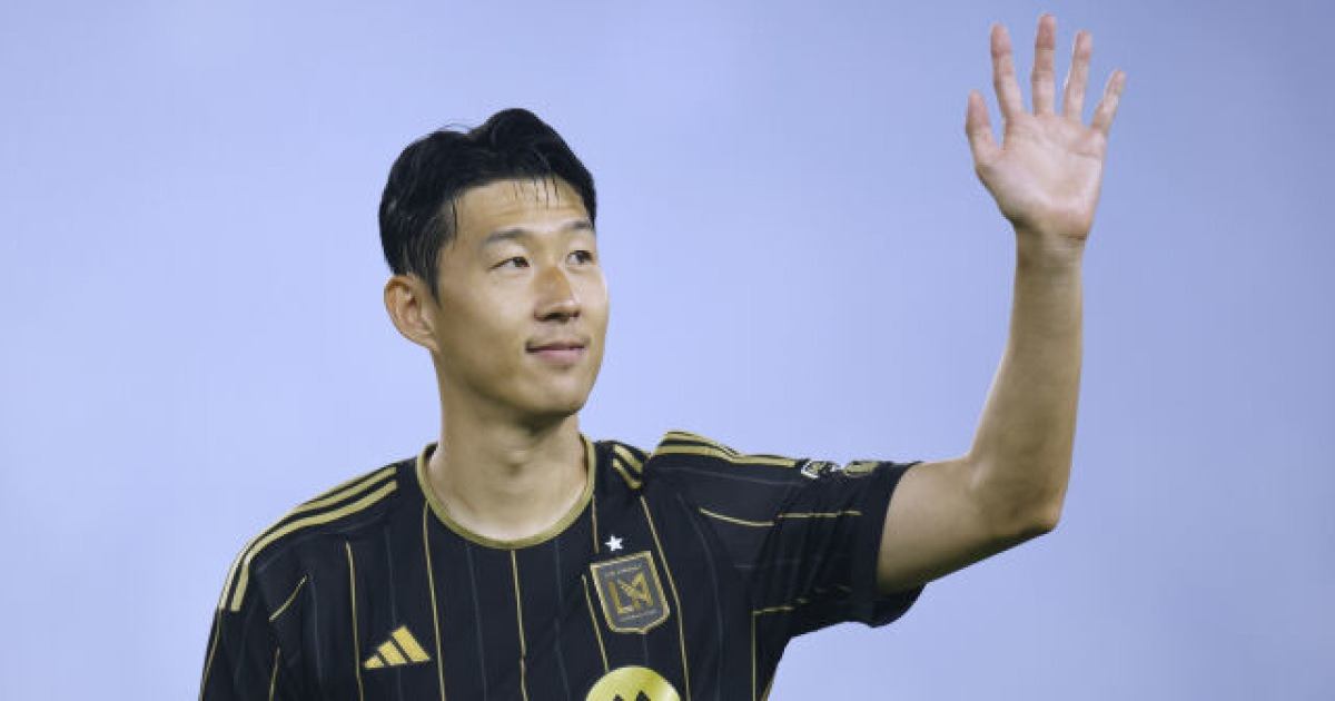 '계약 조항 유출' 손흥민 인기 폭발…바이에른 뮌헨-바르셀로나 임대설 관심