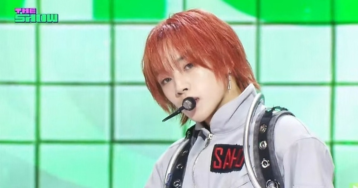 11월 데뷔 엠빅, 악동 에너지 각인 ‘Buzzin’‘ 음방 최초 공개 (더쇼)