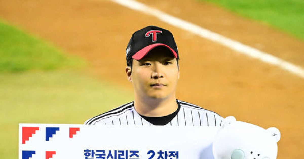 파울 홈런→펜스 맞는 2루타→기어코 투런 홈런, ‘4안타 5타점’ LG 최초 대기록 4번타자, 대폭발하다