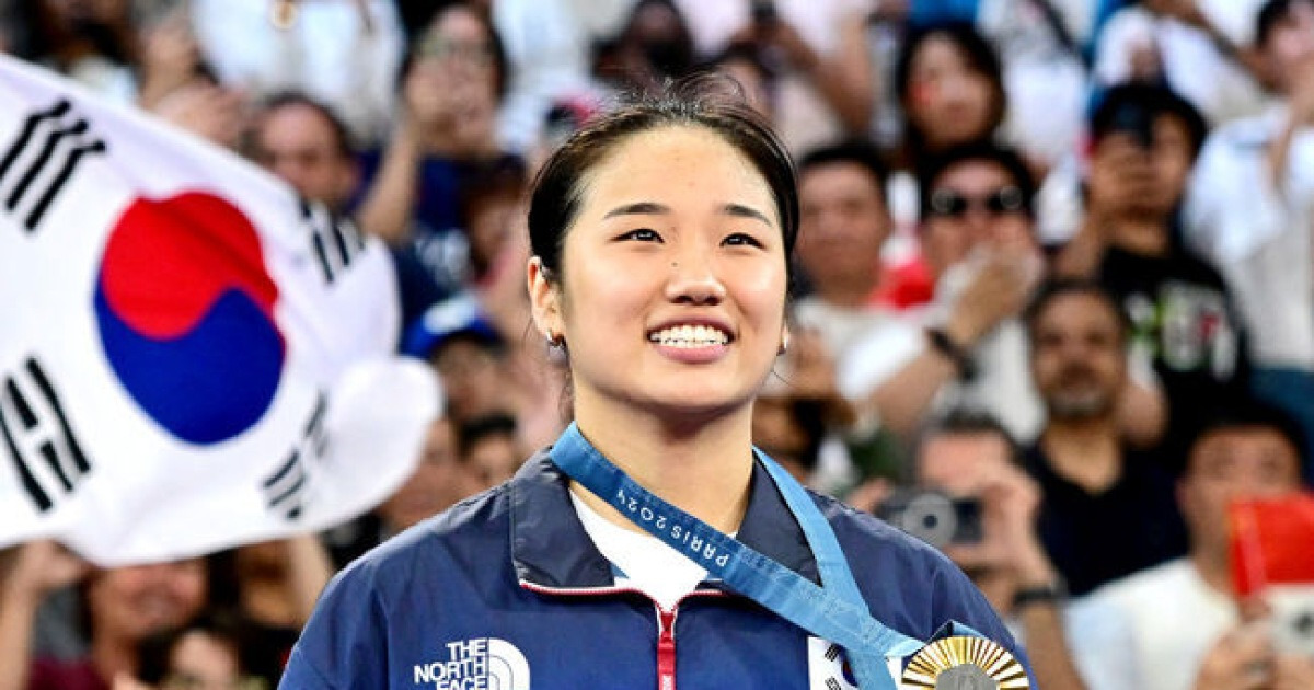 "안세영? 별거 없어" 中지도자 무시 발언 따끔 지적.. "완성된 선수, 이제 연구하자" 자성 촉구