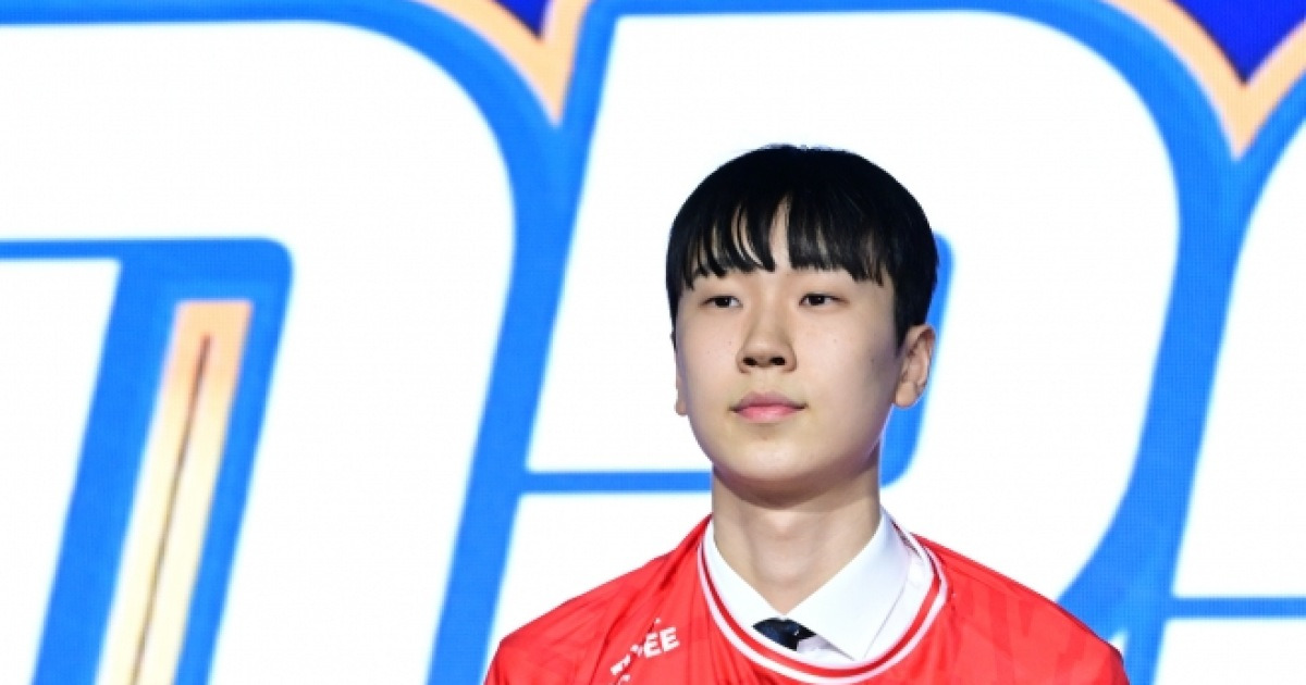 男배구 고교생 방강호, 1순위로 한국전력 입단… 이탈리아 경험 유일 해외파 이우진 삼성화재로