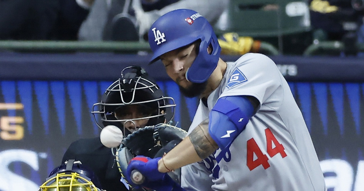 '또 침묵' 50타수 4안타 '팔푼이'도 위기, 로버츠의 파헤스 집착 계속해서 최악의 결과...5차전도 선발출전?