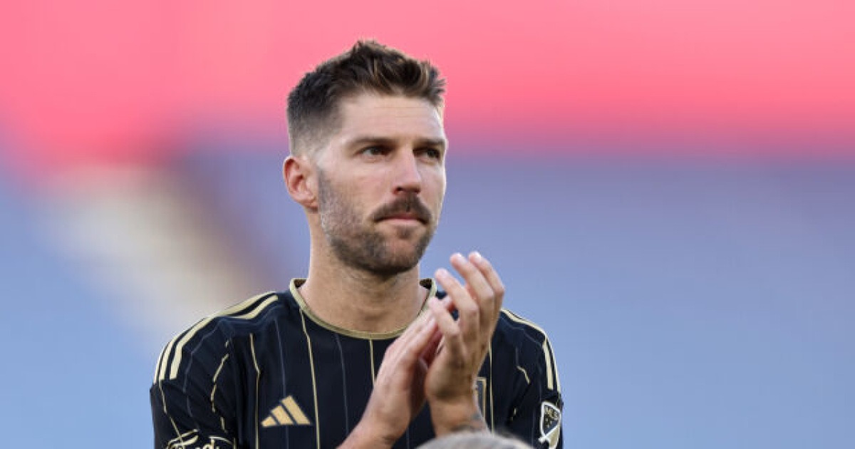 "쏘니, 농담 실패해도 계속 시도한다"…LAFC 베테랑 수비수 흐뭇 "함께하고 싶은 동료"