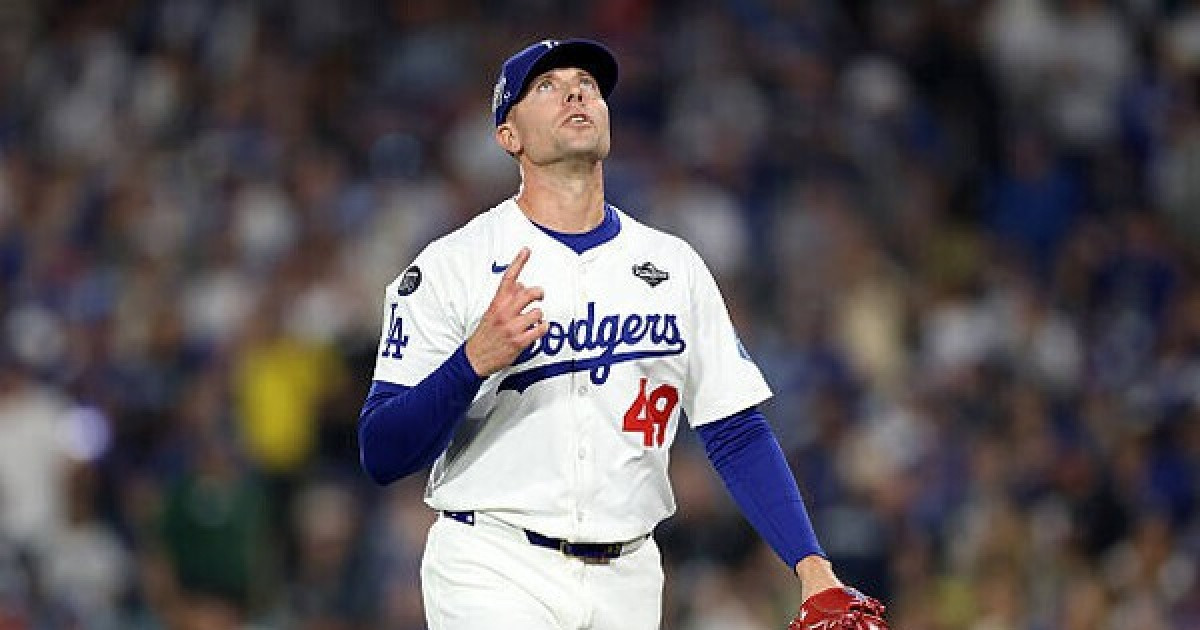 로버츠 고집 꺾일까? 'ERA 9.00' 필승조 또 와르르, 25세 무명 투수는 급부상…향후 불펜 운용에 변수 되나