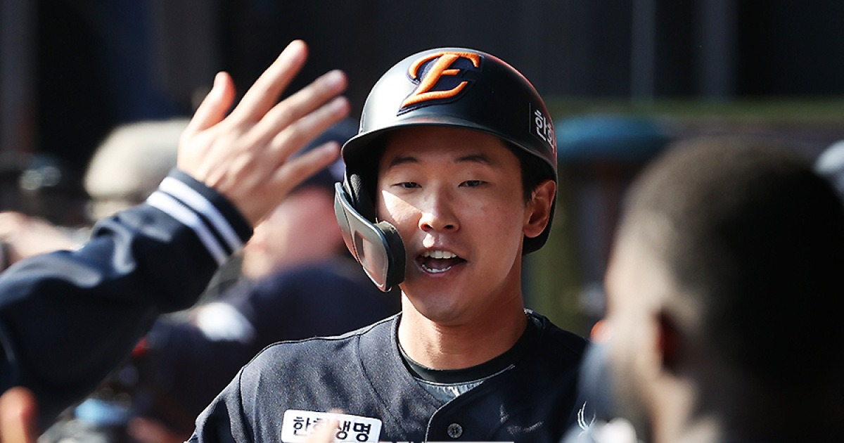 최강야구→한화행→3할 데뷔→KS 깜짝 1번 발탁…김경문 믿음에 보답, 위기의 독수리호 구할 적임자