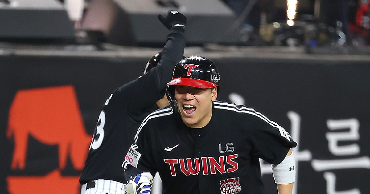 KBO 최고의 에이스에 홈런포 쐈다…김현수 한방에 LG 전세역전, 가을야구 통산 11호포 작렬