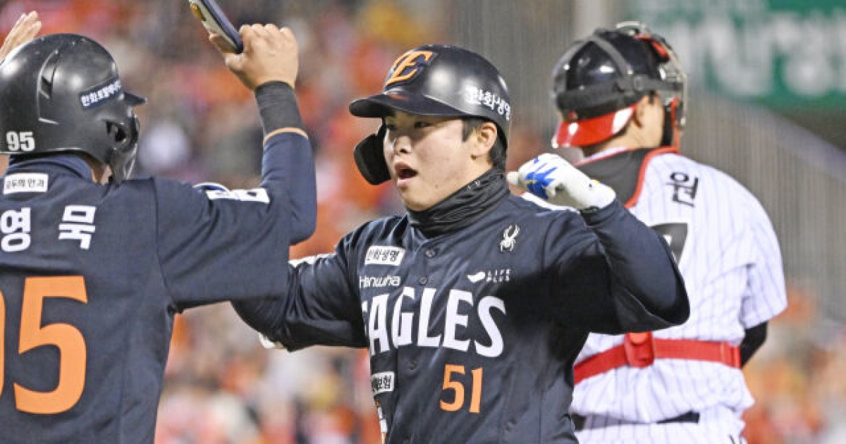 한화 국대 돌멩이 미쳤다, 이래서 LG 50억 에이스가 지목했나…PO .444→KS 홈런→멀티히트, 생애 첫 PS 맞아?