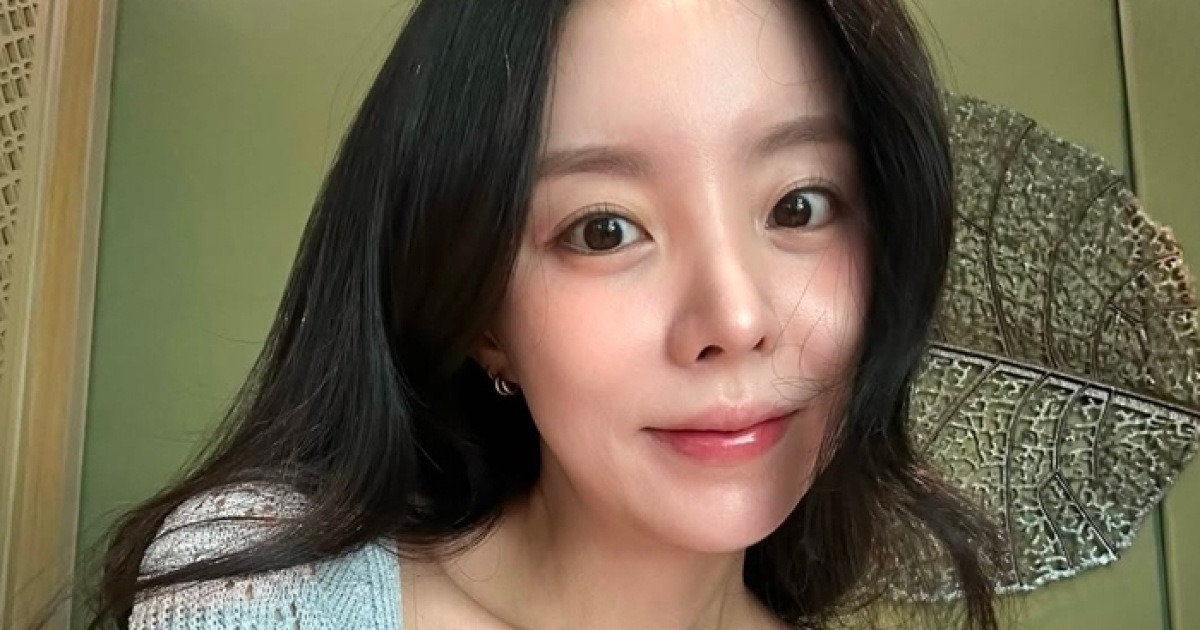 ‘제이홉 친누나’ 정지우, 의류 사업 접는다… “무거운 마음”