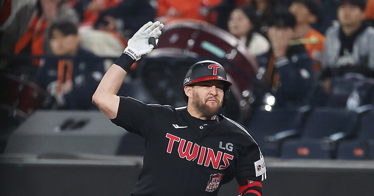 "못 쳤으면 문성주 선발" 빗맞은 적시타 하나, 'KS 15타수 무안타' 오스틴 벤치 강등 위기 모면