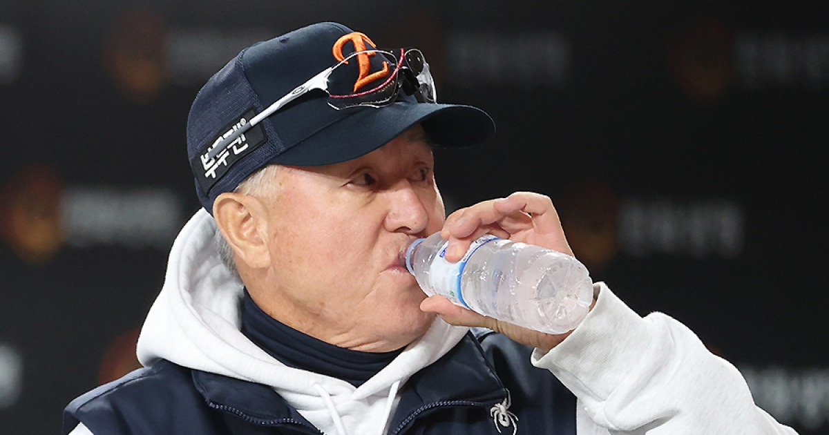 김경문 한 번 더 실수는 끝이다… 전설의 삼성 투수 운영 소환할까, 한화 역사상 첫 대업 도전