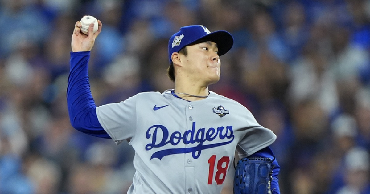 ‘야마모토 KKKKKK+베츠 부활 적시타’ 다저스, 토론토 제압 ‘3승3패’…WS, 최종 7차전 간다