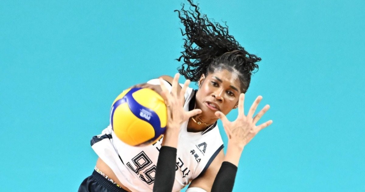 女 배구 도로공사, 3연승으로 GS칼텍스 끌어내리고 1위 도약