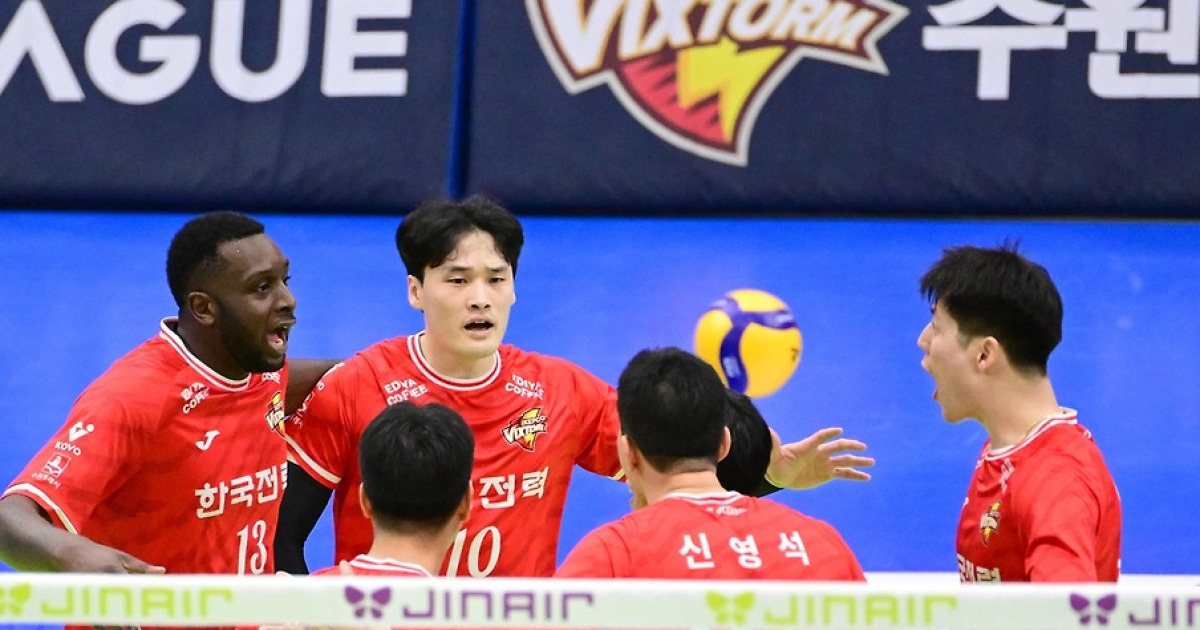 '베논 25점' 한국전력, 삼성화재에 3-1 역전승…3연패 탈출