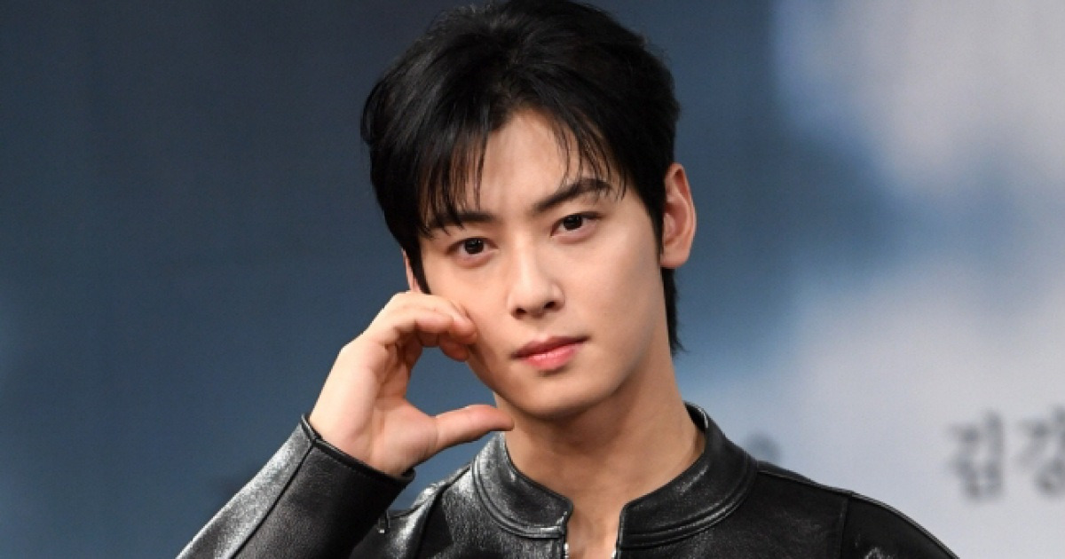 차은우 APEC 등장에 날개 달았다..'퍼스트 라이드' 4일 연속 흥행 1위