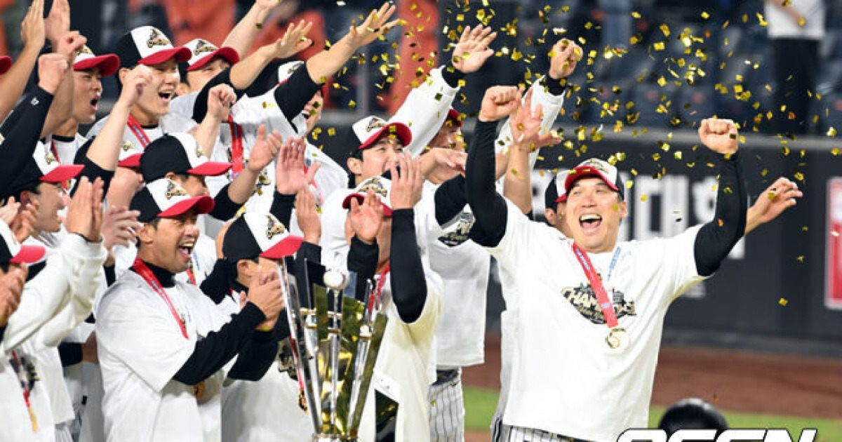 2년 25억 옵션 실패→LG 떠날 생각 없나요? 김현수가 답하다 “FA 계약은…”