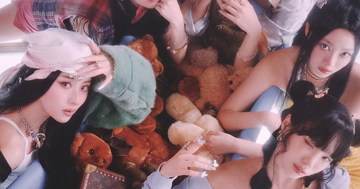 르세라핌 '이지', 스포티파이 3억 스트리밍