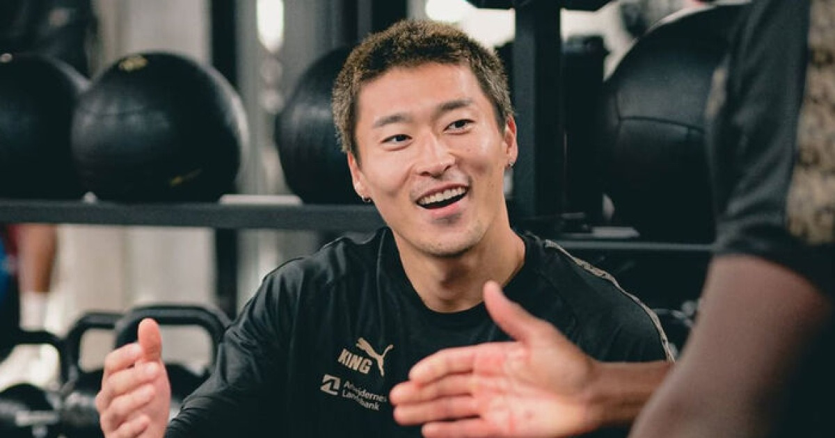 미트윌란 대 오르후스 경기 현장