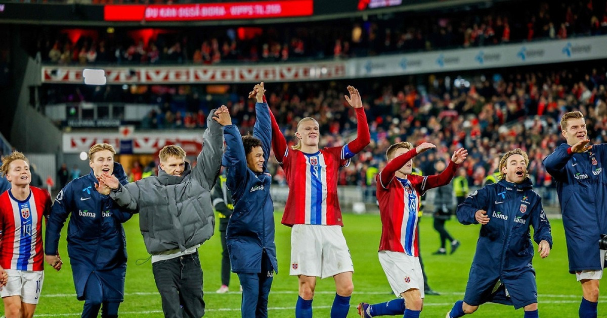 홀란드와 노르웨이 대표팀