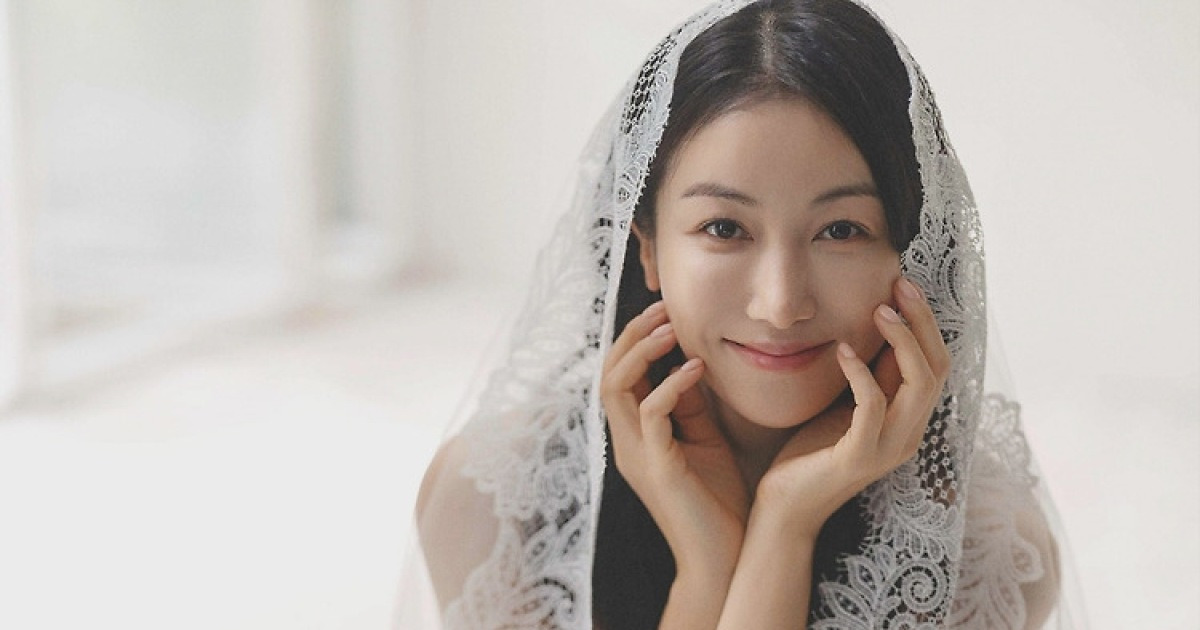 김옥빈 웨딩 화보