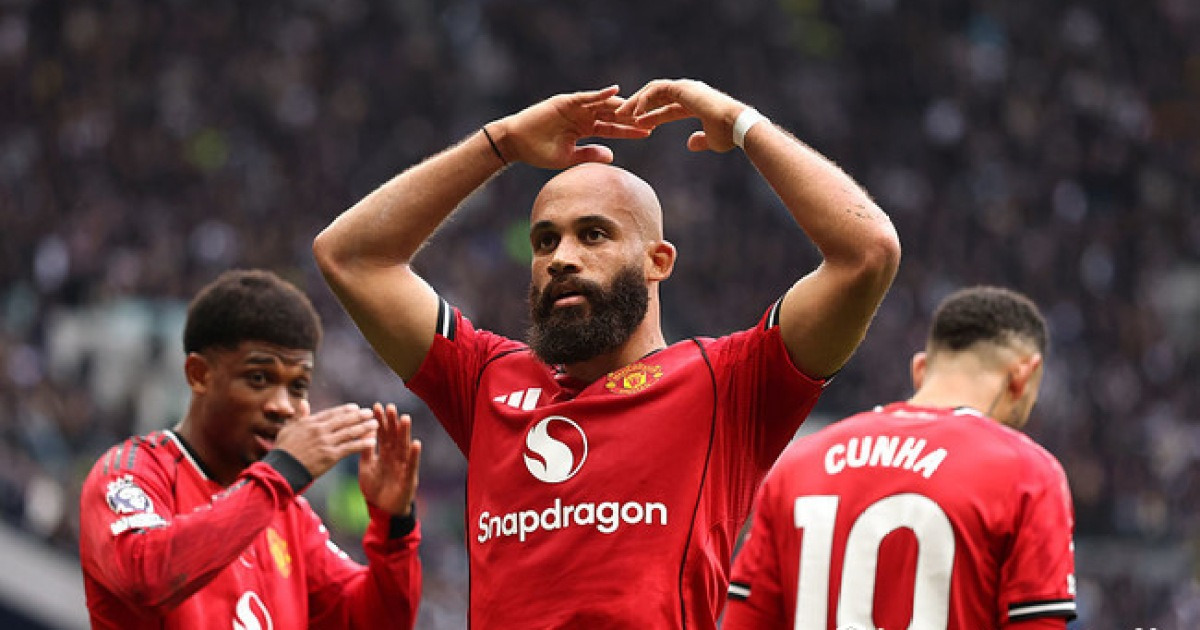 울버햄튼 몰리뉴 스타디움에서 열린 경기 장면