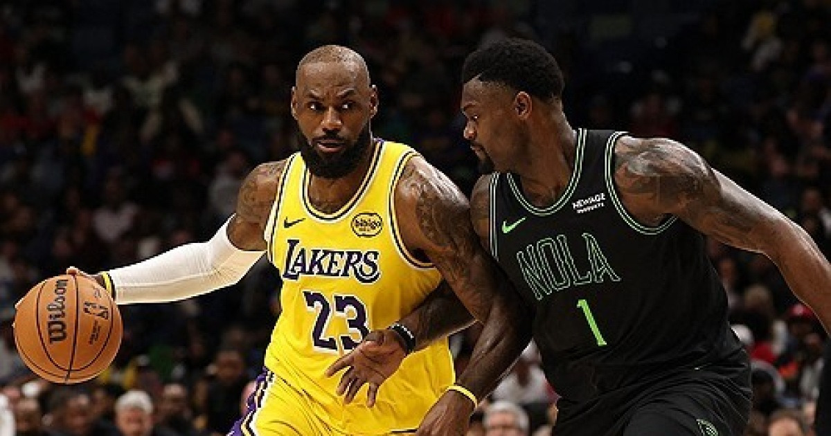 뉴올리언스 대 LA 레이커스 경기 관련 이미지