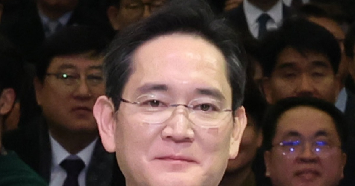 이재용 회장 주식 재산 30조 돌파 관련 보도 이미지