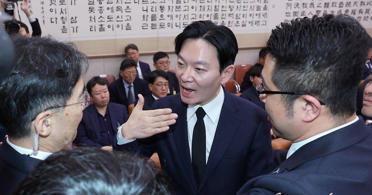 국정조사 청문회 증인선서 거부 관련 보도 이미지