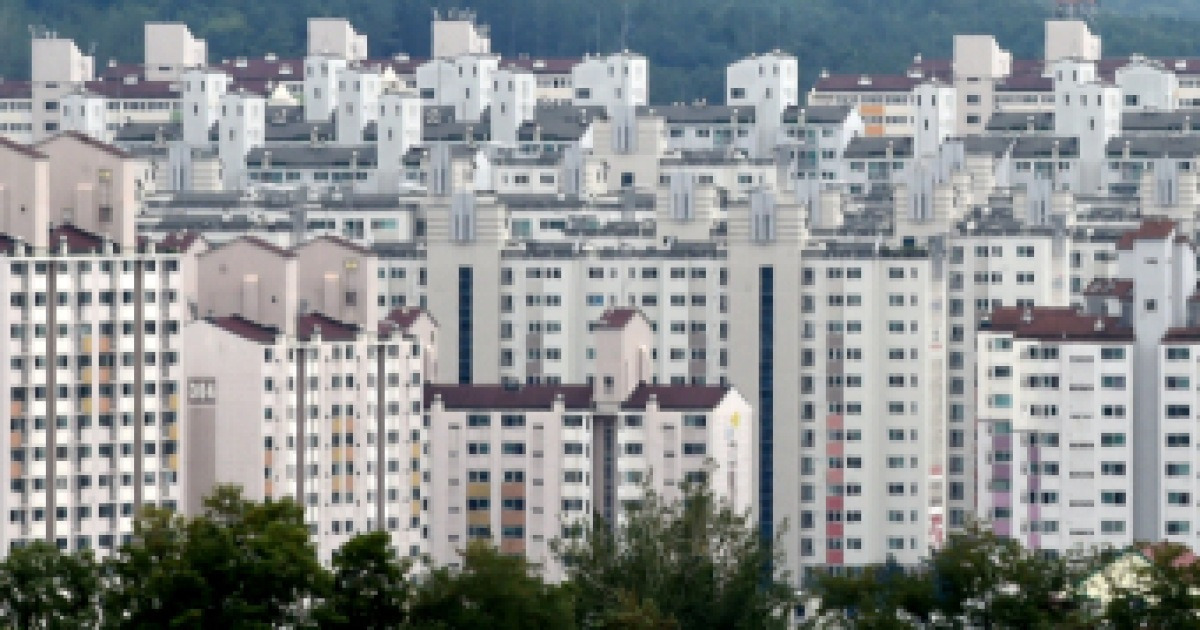 Photo: v.daum.net Gangwon Apartment Jeonse Prices Exceed Real Estate Boom Era Due to Loan Regulations