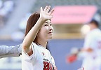김정난 ‘두산 승리 응원해요’
