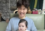 박수홍 딸 ♥재이 생후 90일째..똘망똘망 눈망울 \'귀요미 폭발\'