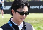 박서준,\'골프 대회 왔어요\' 