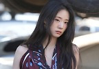 \'언슬전\' 활약 신시아, 화보에서도 살아 숨 쉬는 감정 연기…\'독보적 매력\'