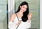칸영화제 참석 한소희, 프랑스에 잘 갔다 올게요! 