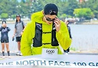 차은우,\'피니시 라인 테이프를 끊으며\' 