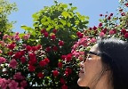 \'55세\' 엄정화, 50억 집에서 힐링...\