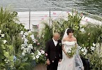 최여진 결혼식, ♥돌싱 신랑 무릎 꿇었다…불륜설 딛고 백년가약 