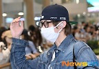 라이즈 앤톤, 자체발광 비주얼 