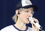 백현, 첫 솔로 월드 투어 서울 공연 성료…\