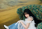 \'19일 데뷔\' 니나, 몽환부터 키치까지… 1인3색 비주얼