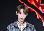 엑스러브 하루, 떨리는 포즈