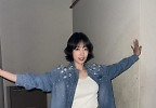 박신혜, 흔들려도 숨길 수 없는 미모…청청 패션부터 올블랙까지 완벽 소화 