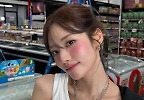 프로미스나인 \'박지원\', 핑크 부츠와 민소매...완벽한 모습으로 팬들 환호