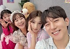 율희도 \'깜짝\'…\