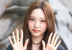 올데이프로젝트 영서,\'미모 반짝\' 