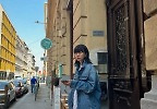 \'45세\' 배두나, 여전한 모델 몸매…긴팔·긴바지 안 더운가? 패셔니스타답네 \'한지민도 감탄\' 